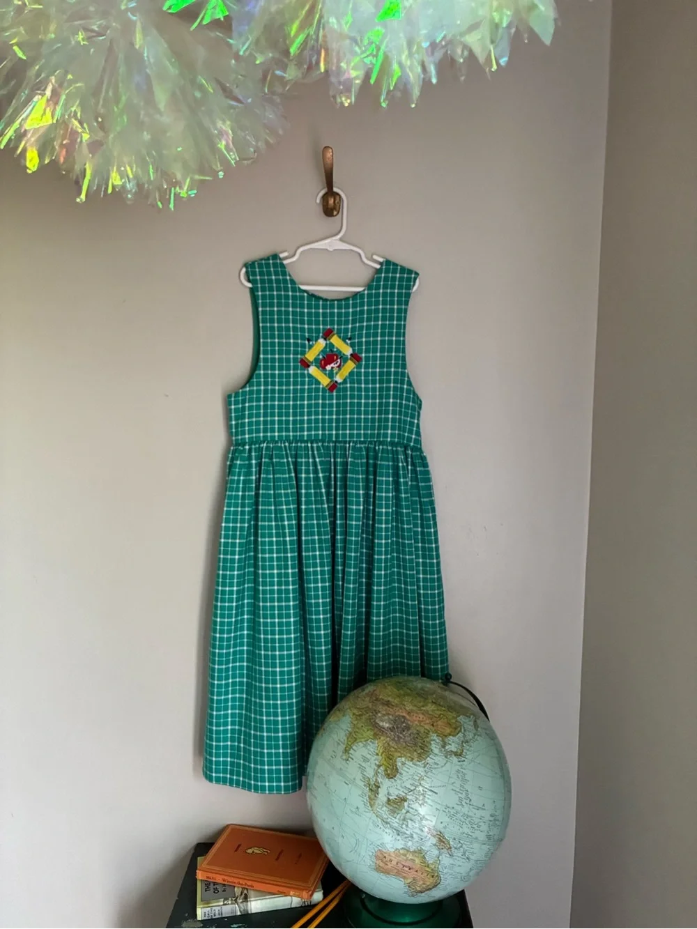 Vintage Back to School Plaid Apple Pencils Embroidered Dress Size 8